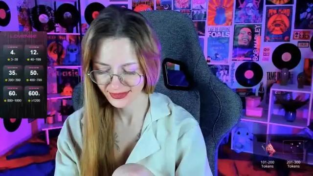 Thumbnail 1, izabelmartin's Stream at Chaturbate, 13 months ago