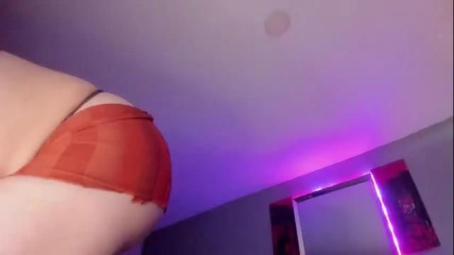 Image 11 of izamarqueen Stream on Chaturbate on 3 days ago