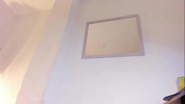 Image 7 of izaro_22 Stream on Chaturbate on 1 month ago
