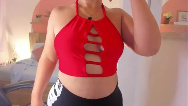Image 11 of izaro_22 Stream on Chaturbate on 1 month ago
