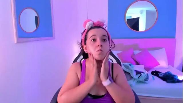 Image 2 of izaro_22 Stream on Chaturbate on 13 days ago