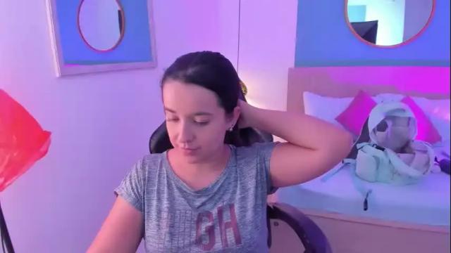 Image 3 of izaro_22 Stream on Chaturbate on 1 month ago