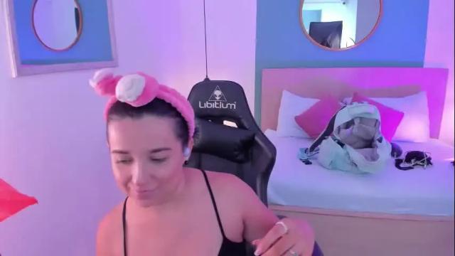 Thumbnail 2, izaro_22's Stream at Chaturbate, 1 month ago