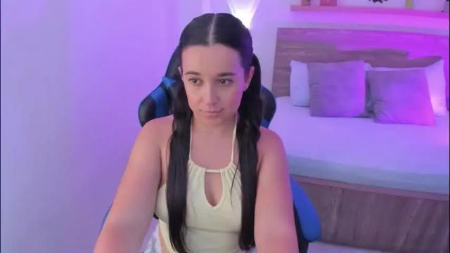 Image 12 of izaro_22 Stream on Chaturbate on 1 month ago