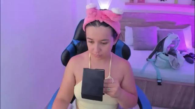 Thumbnail 2, izaro_22's Stream at Chaturbate, 1 month ago