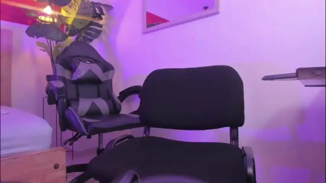 Image 4 of izaro_22 Stream on Chaturbate on 1 day ago