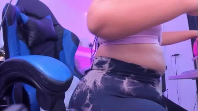 Image 6 of izaro_22 Stream on Chaturbate on 20 days ago