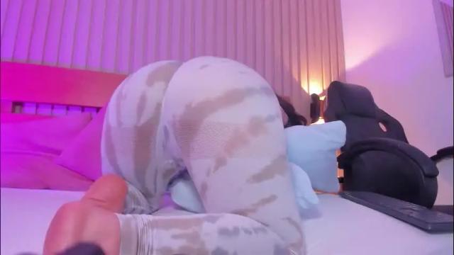 Image 8 of izaro_22 Stream on Chaturbate on 14 days ago