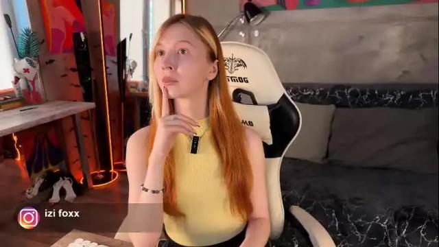 Image 12 of izi_fox Stream on Chaturbate on 1 month ago