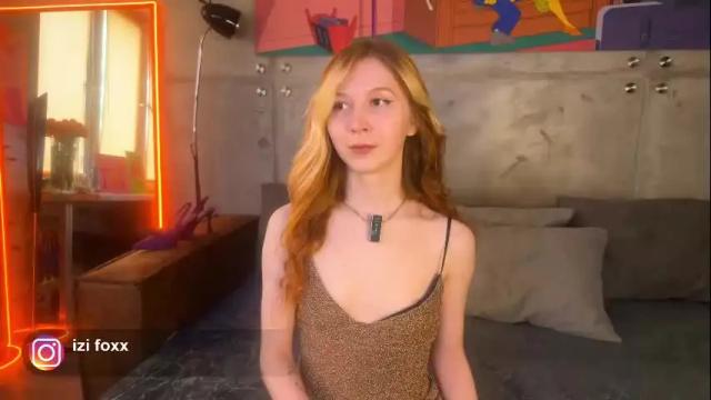 Image 3 of izi_fox Stream on Chaturbate on 1 month ago