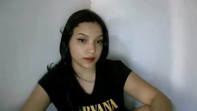 Image 11 of izzy_32 Stream on Chaturbate on 13 months ago