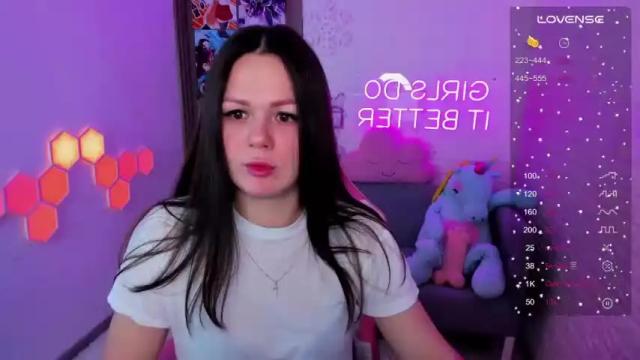 Image 10 of j_malibu Stream on Chaturbate on 16 months ago