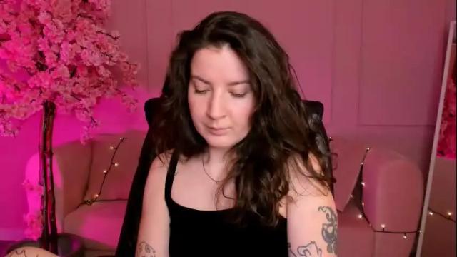 Image 12 of jackiebard Stream on Chaturbate on 1 month ago