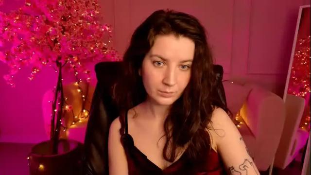 Image 2 of jackiebard Stream on Chaturbate on 1 month ago