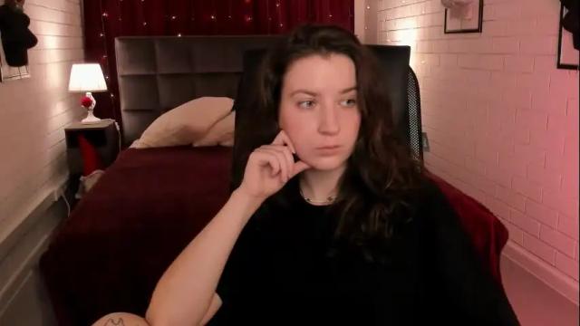 Image 2 of jackiebard Stream on Chaturbate on 1 month ago