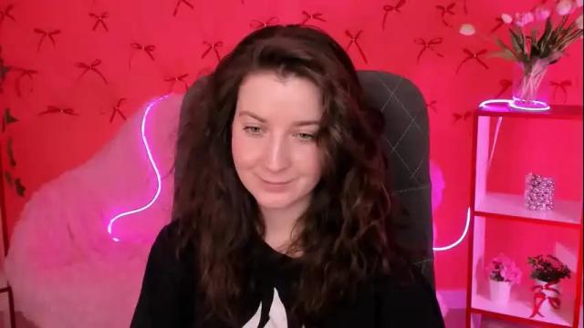 Image 2 of jackiebard Stream on Chaturbate on 1 month ago