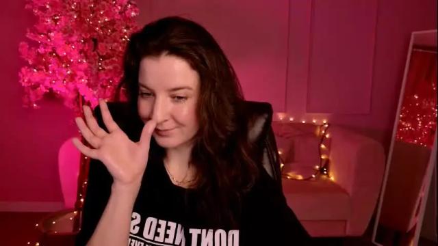 Image 3 of jackiebard Stream on Chaturbate on 28 days ago