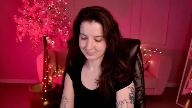 Image 12 of jackiebard Stream on Chaturbate on 17 days ago