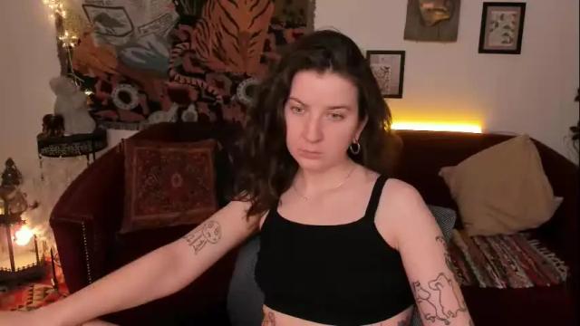 Image 2 of jackiebard Stream on Chaturbate on 13 days ago