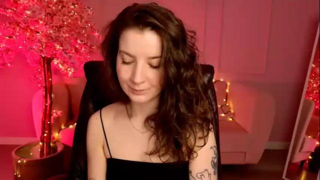 Image 2 of jackiebard Stream on Chaturbate on 7 days ago