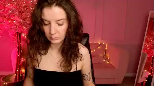 Image 6 of jackiebard Stream on Chaturbate on 7 days ago