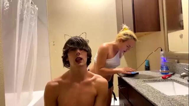 Image 10 of jacksoftboy Stream on Chaturbate on 15 months ago