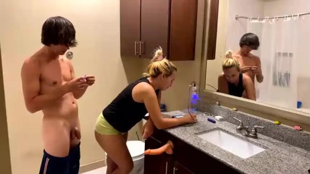 Image 2 of jacksoftboy Stream on Chaturbate on 14 months ago