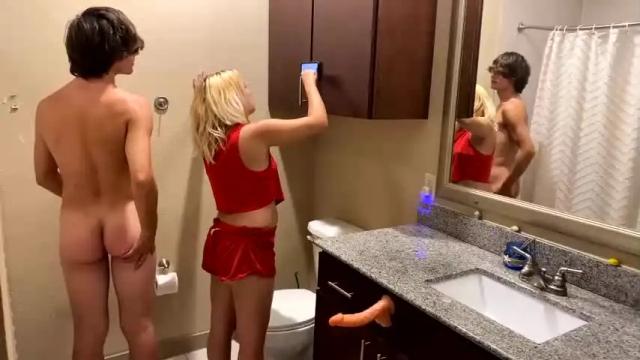 Image 2 of jacksoftboy Stream on Chaturbate on 14 months ago