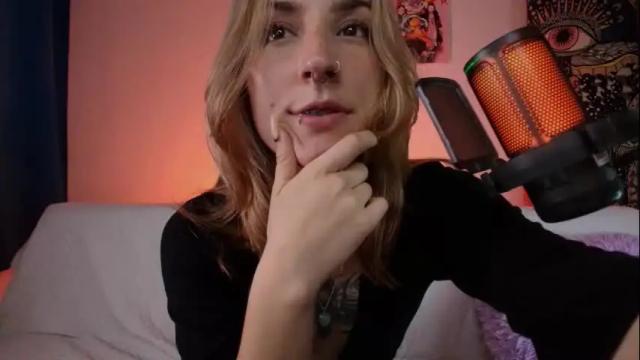Image 10 of jacky_croft Stream on Chaturbate on 3 months ago