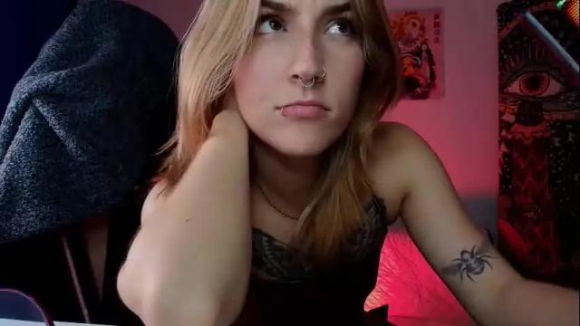 Image 12 of jacky_croft Stream on Chaturbate on 2 months ago