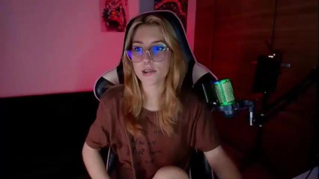 Image 6 of jacky_croft Stream on Chaturbate on 2 months ago