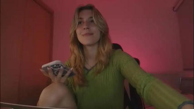 Image 8 of jacky_croft Stream on Chaturbate on 24 days ago