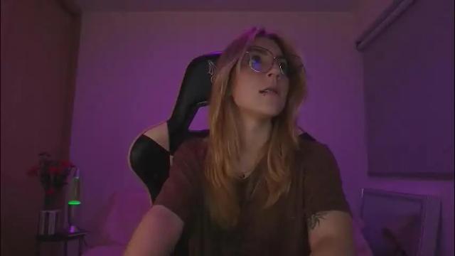 Image 2 of jacky_croft Stream on Chaturbate on 19 days ago