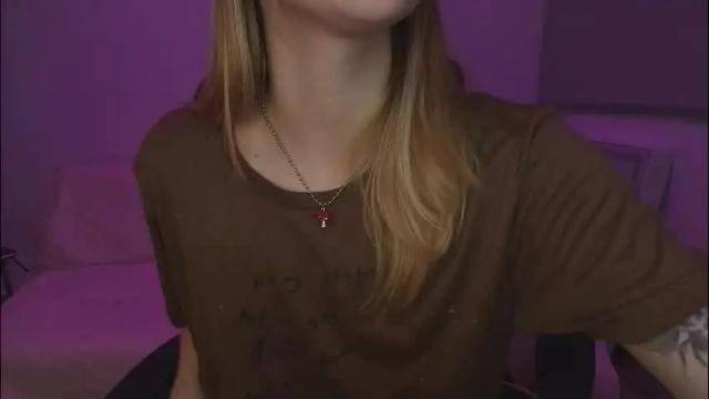 Image 8 of jacky_croft Stream on Chaturbate on 19 days ago
