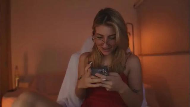 Image 3 of jacky_croft Stream on Chaturbate on 17 hours ago