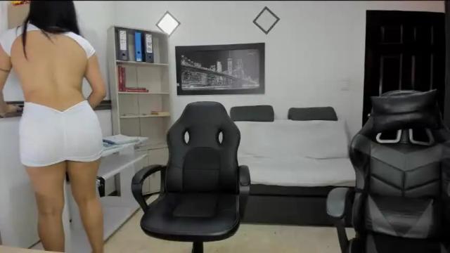 Image 3 of jacob_a_samanta Stream on Chaturbate on 15 months ago