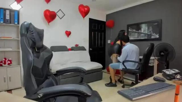 Image 11 of jacob_a_samanta Stream on Chaturbate on 17 months ago