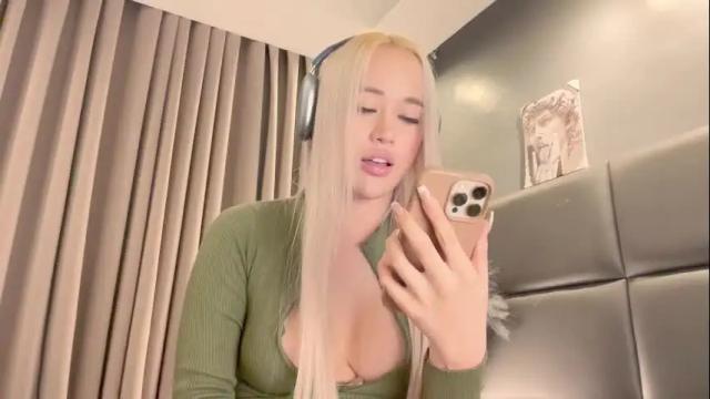 Image 3 of jacolandia Stream on Chaturbate on 1 month ago
