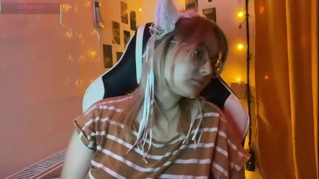 Image 2 of jacywinslat Stream on Chaturbate on 1 month ago