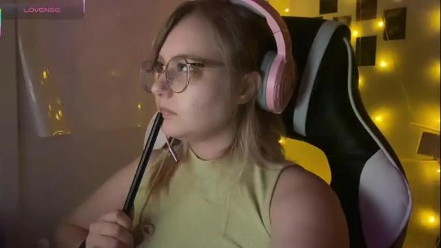 Image 3 of jacywinslat Stream on Chaturbate on 29 days ago