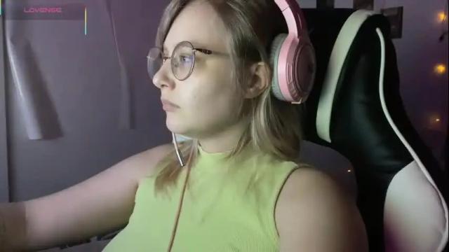 Image 8 of jacywinslat Stream on Chaturbate on 29 days ago