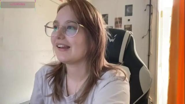 Image 3 of jacywinslat Stream on Chaturbate on 15 days ago
