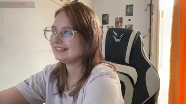 Image 4 of jacywinslat Stream on Chaturbate on 15 days ago