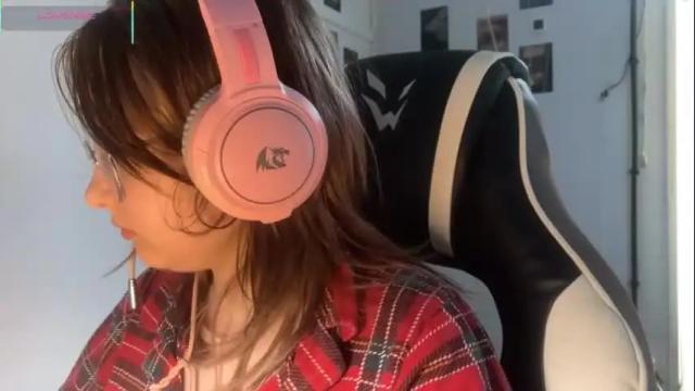Image 10 of jacywinslat Stream on Chaturbate on 14 days ago