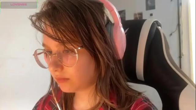 Image 4 of jacywinslat Stream on Chaturbate on 14 days ago