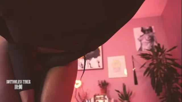 Image 10 of jada_valentine Stream on Chaturbate on 1 month ago
