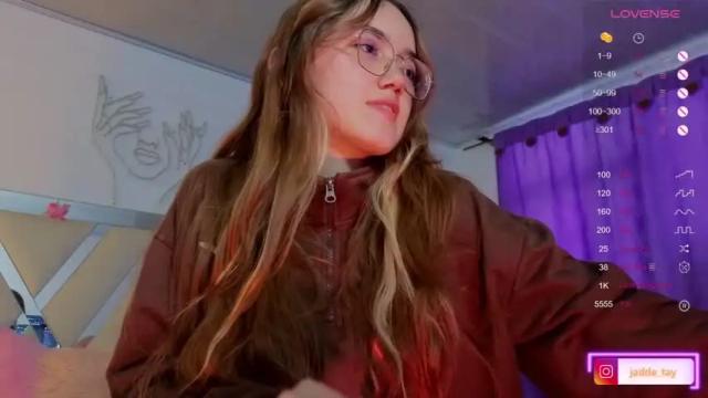 Image 12 of jaddee_tay Stream on Chaturbate on 19 months ago