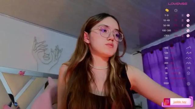 Image 6 of jaddee_tay Stream on Chaturbate on 19 months ago
