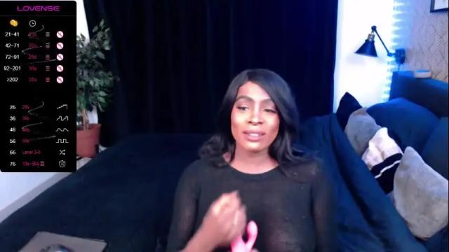 Image 3 of jade1677 Stream on Chaturbate on 1 month ago