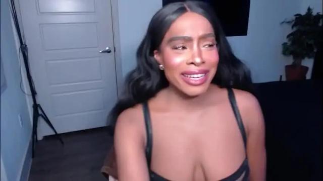 Image 7 of jade1677 Stream on Chaturbate on 1 month ago